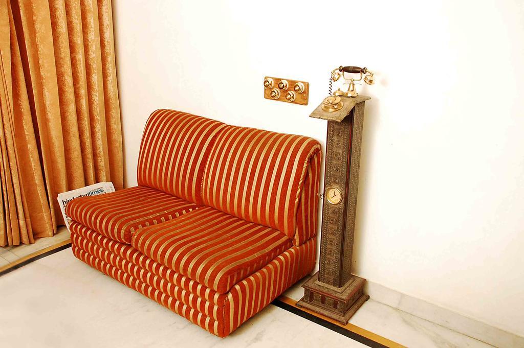 אמריצר Hotel Ishan Villa מראה חיצוני תמונה